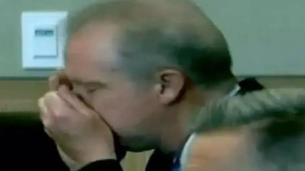 Disturbing footage shows moment man 'poisoned himself' live on camera after court finds him guilty