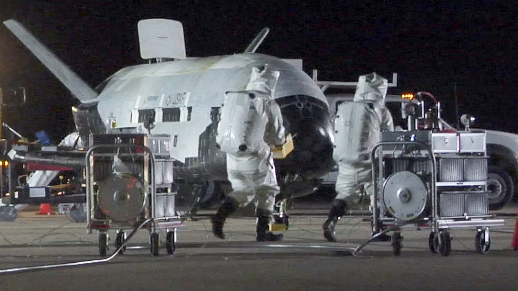 Secretive Space Force ship returns to Earth after spending 434 days in orbit conducting mysterious tests