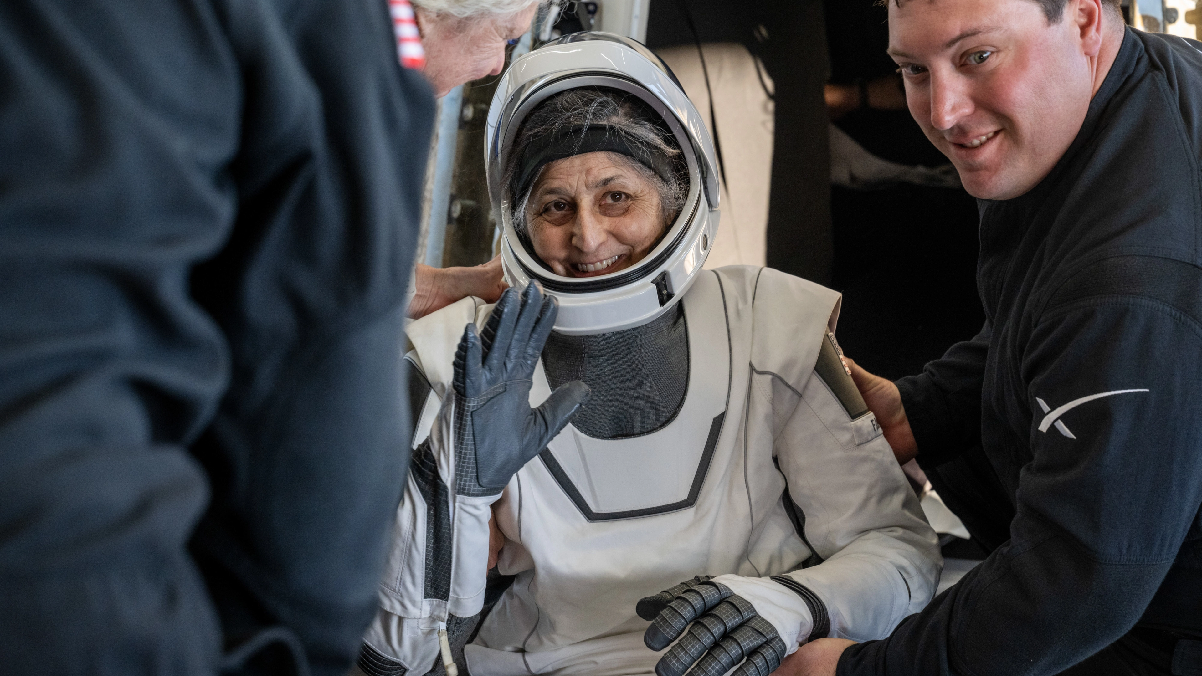 Before-and-after images show effects space had on NASA astronauts after nine months