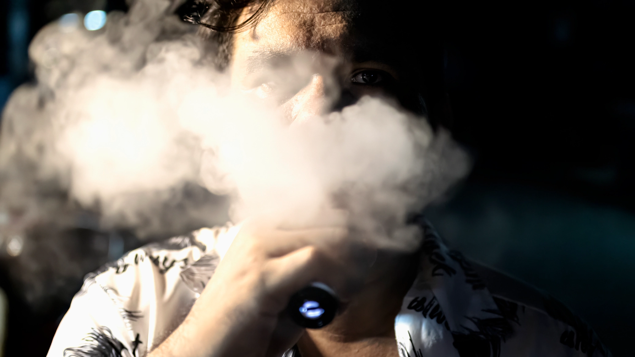 Doctors warn about dangerous side effect from vaping even without nicotine