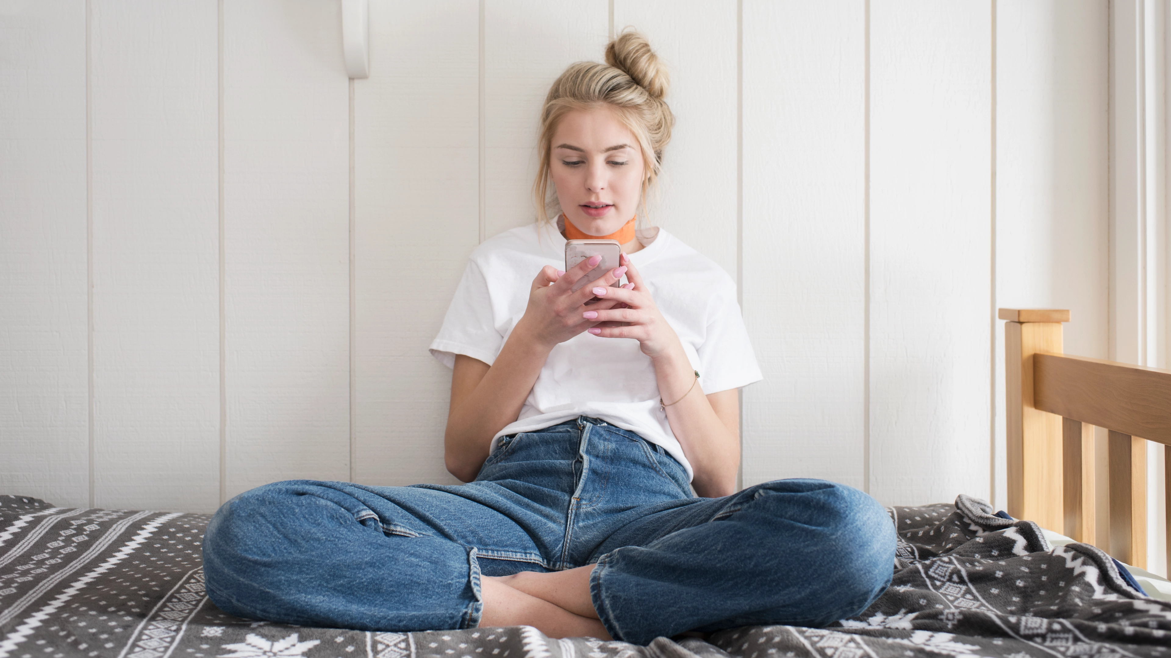 Expert explains why worrying 'avalanching' dating trend happens more around Valentine's Day