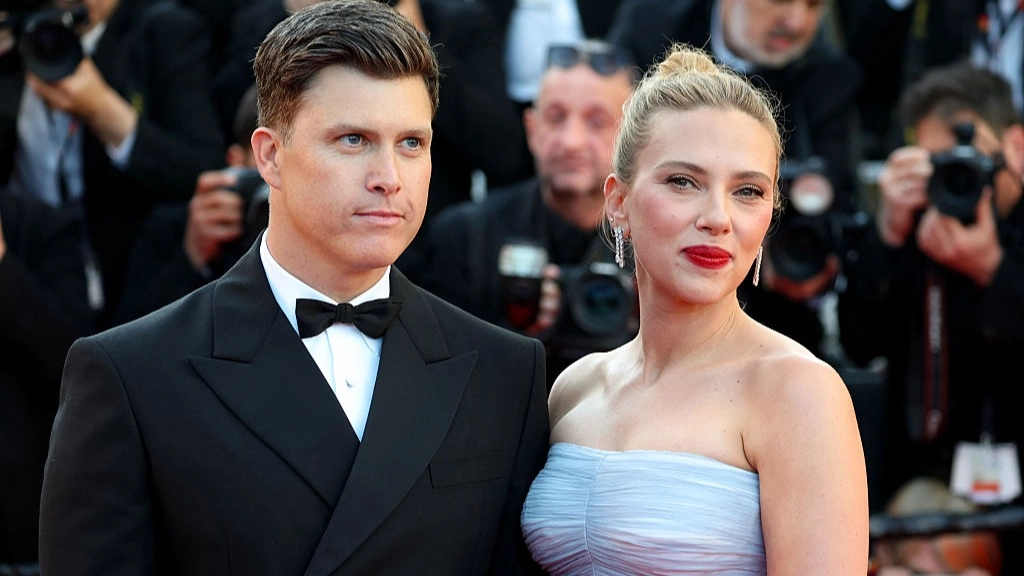 Scarlett Johansson’s husband brutally reacts to her losing title of highest grossing actress