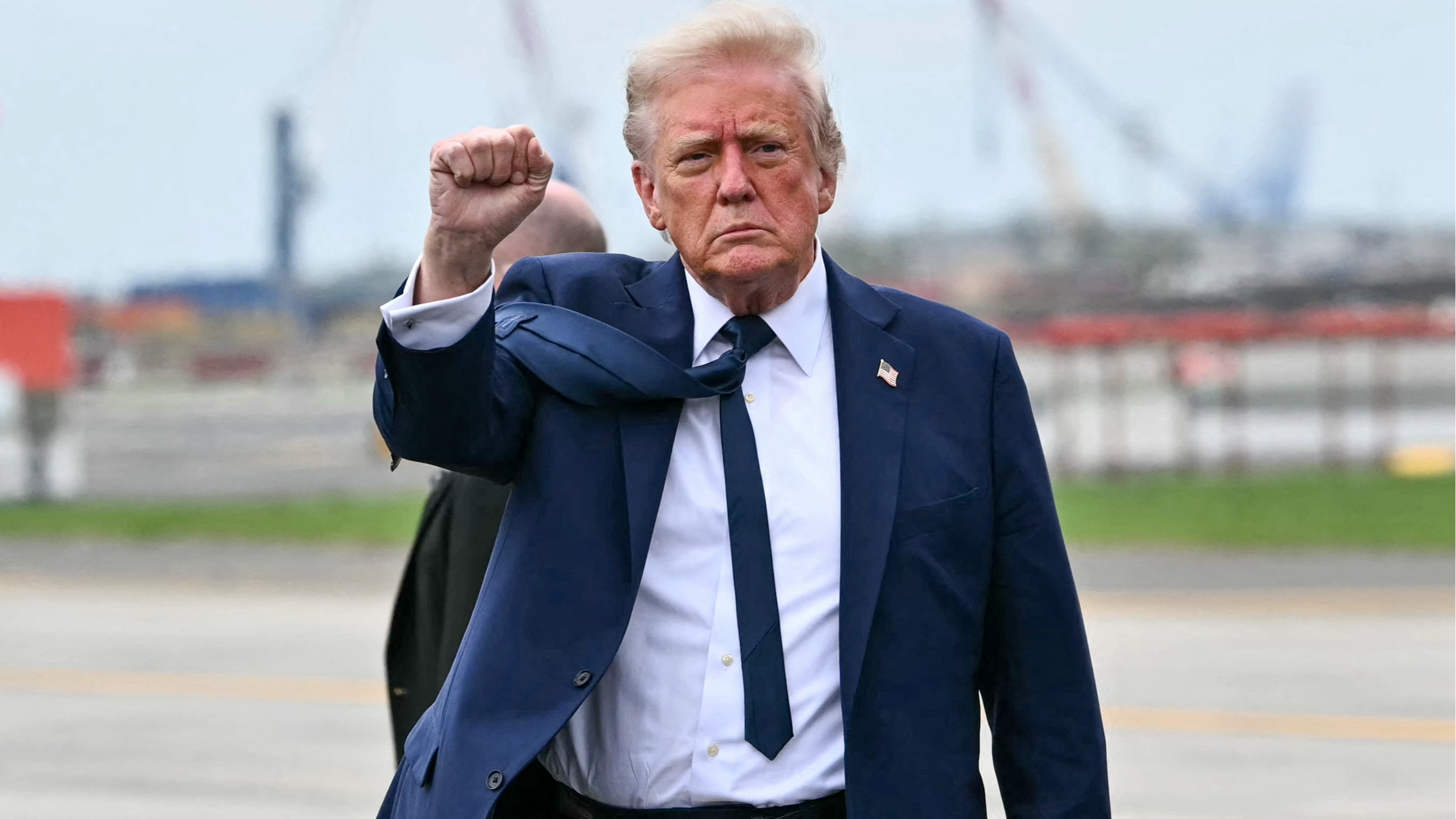 Donald Trump responds with answer everyone would expect when asked ‘who should be next pope’