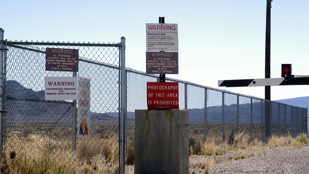 Area 51-linked Navy sailor reveals chilling details after seeing UFO
