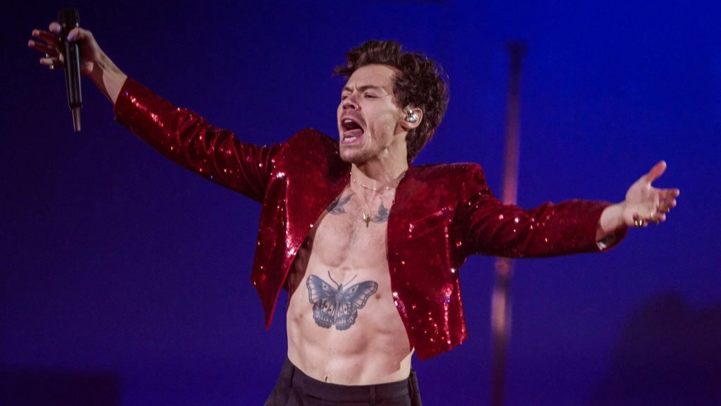 Exact time to log in to buy Harry Styles VIP tickets as presale kicks off today
