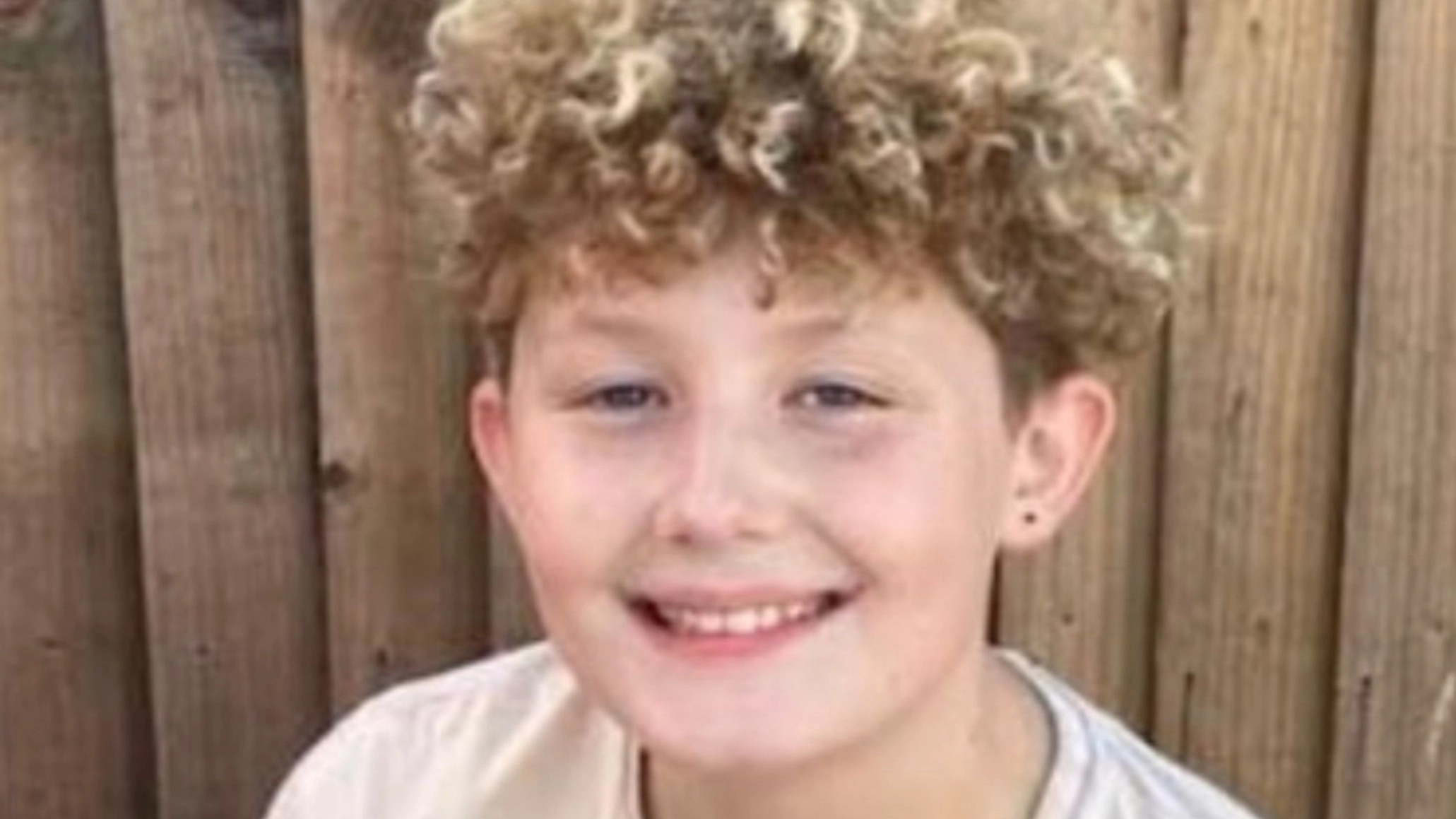 Teen died surrounded by 12 aerosol cans as family warn over deadly 'chroming' trend