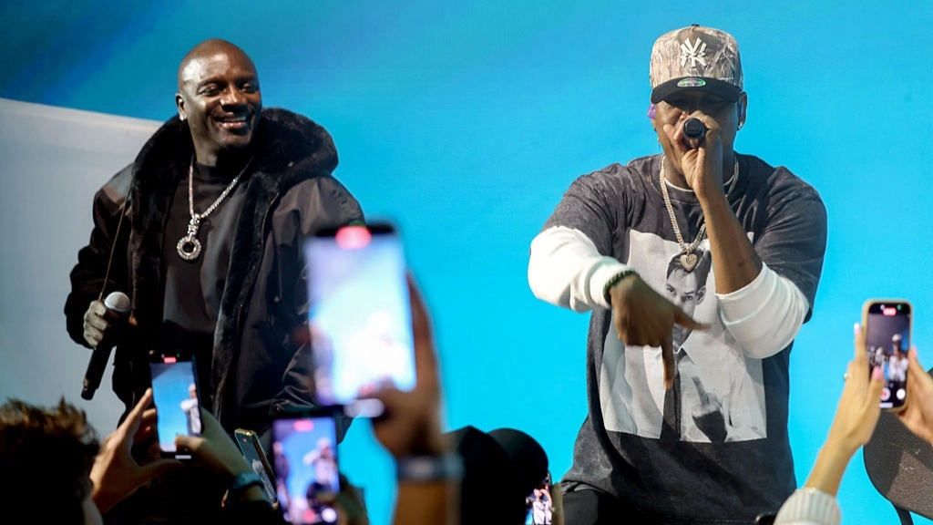 Five places left to buy Ne-Yo and Akon Nights Like This tickets as extra UK tour dates drop