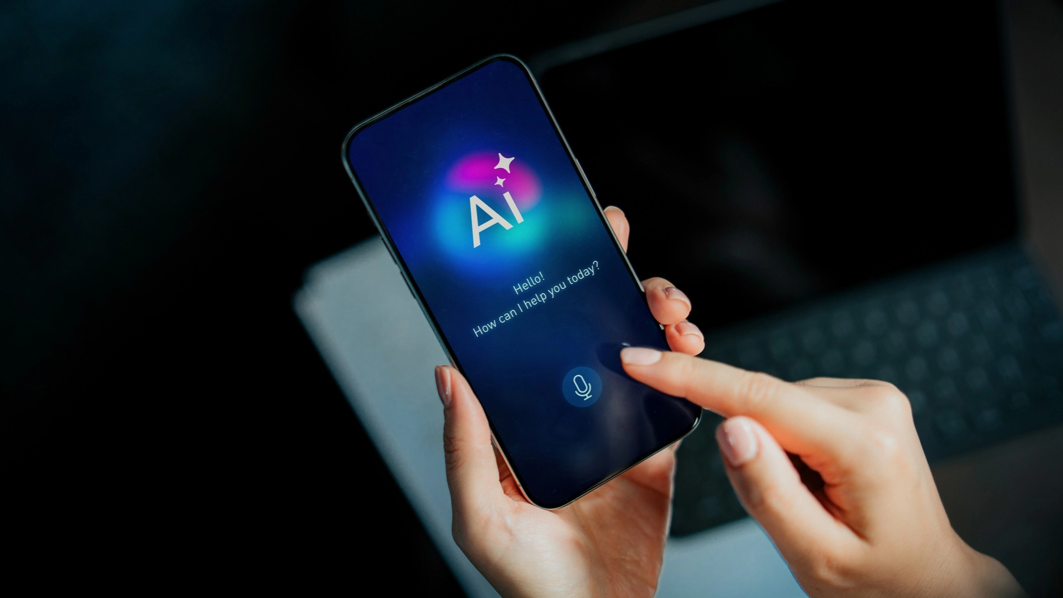 Cambridge Professor explains why you should always say 'please' and 'thank you' to AI