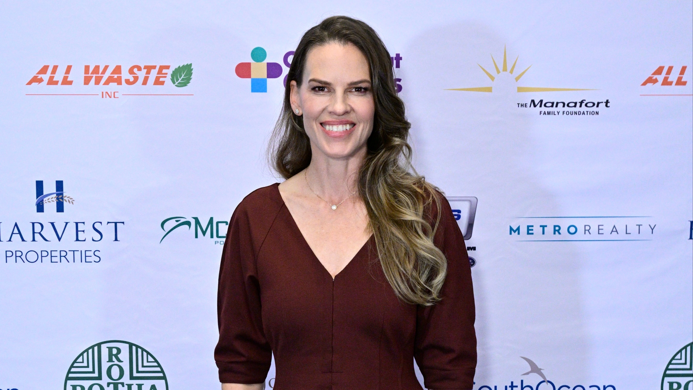 Oscar-winning actress Hilary Swank announces she's expecting third child at 52