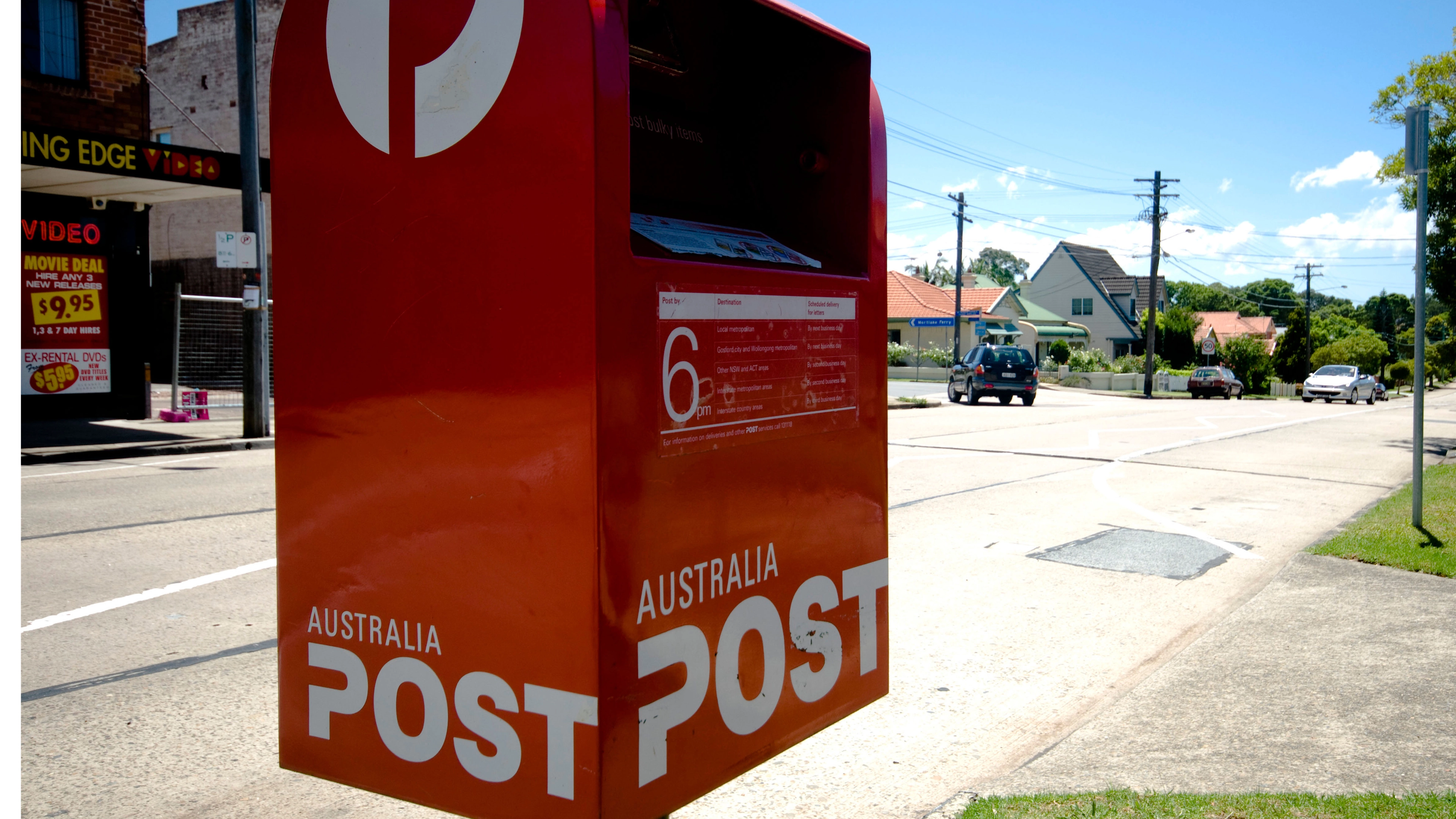 Here are the deadlines you need to know for sending Christmas presents overseas