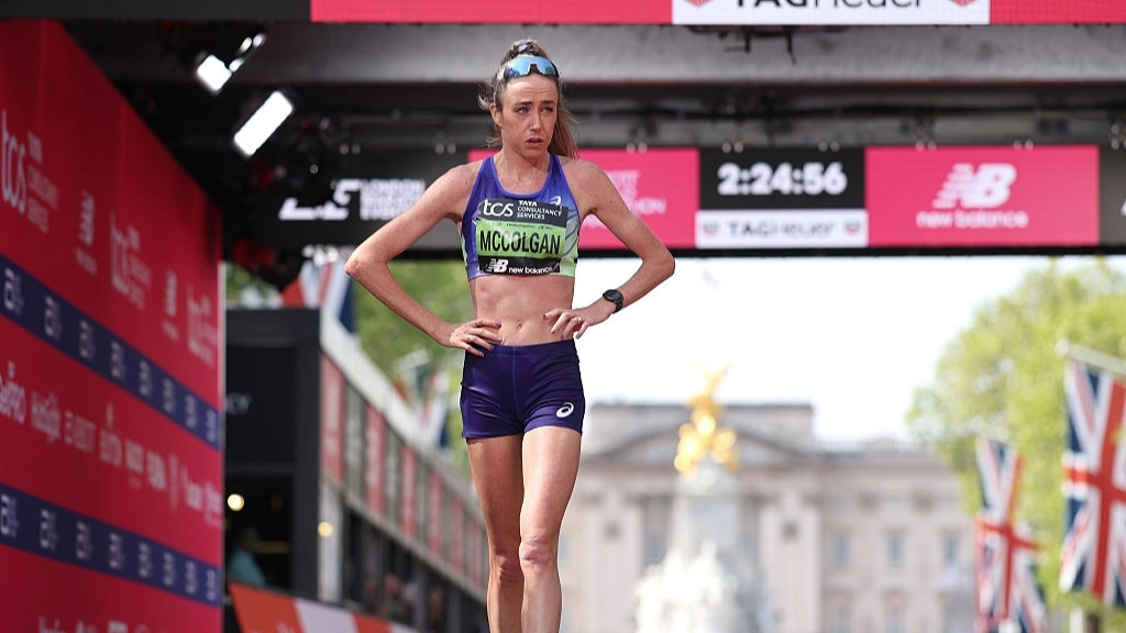 London Marathon athlete hits back at 'moron' body-shamers after foot ‘exploded’