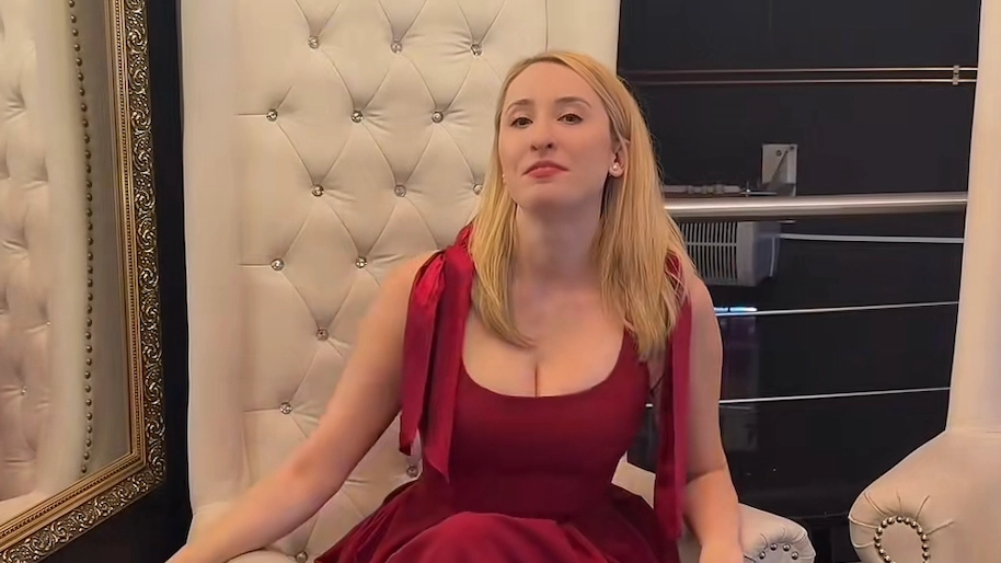 Legal brothel owner demonstrates how much a room is cleaned after a customer leaves