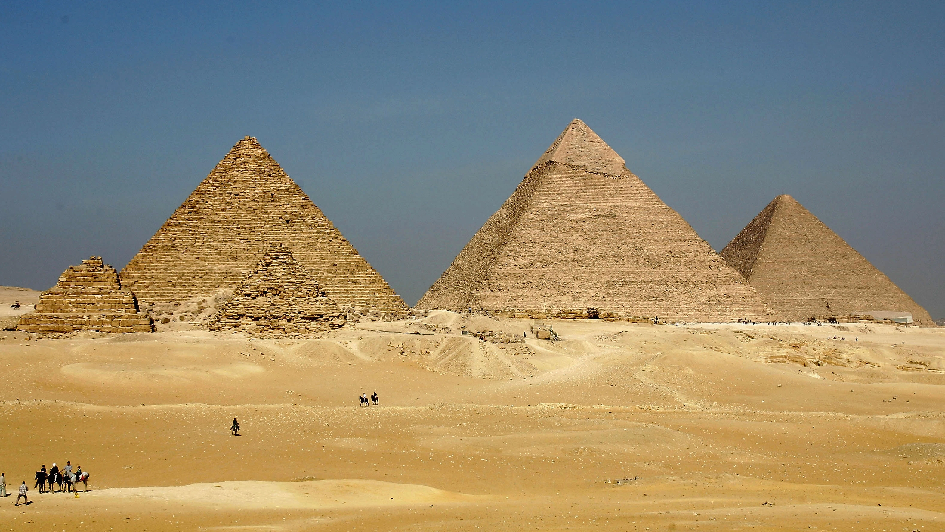 Scientists make huge revelation after Ancient Egypt’s ‘underground city’ at Giza pyramids labelled ‘fake news’