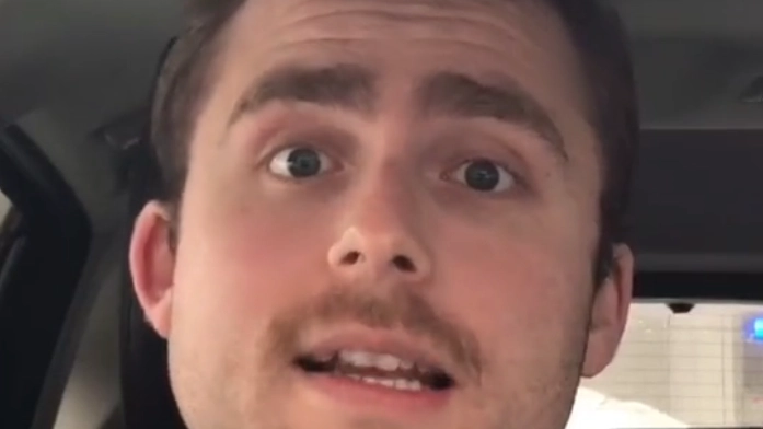 Video shows man demonstrating what English sounds like to non-speakers