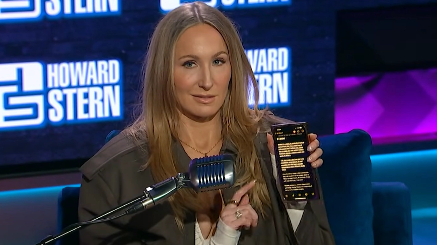 Nikki Glaser reveals savage Golden Globes jokes that had to be cut including brutal jab at Sydney Sweeney
