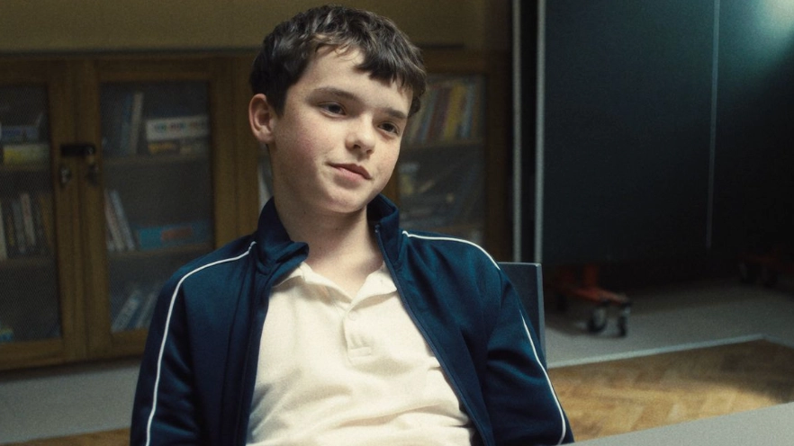 Netflix's Adolescence has hidden meaning behind '100' smartphone emoji