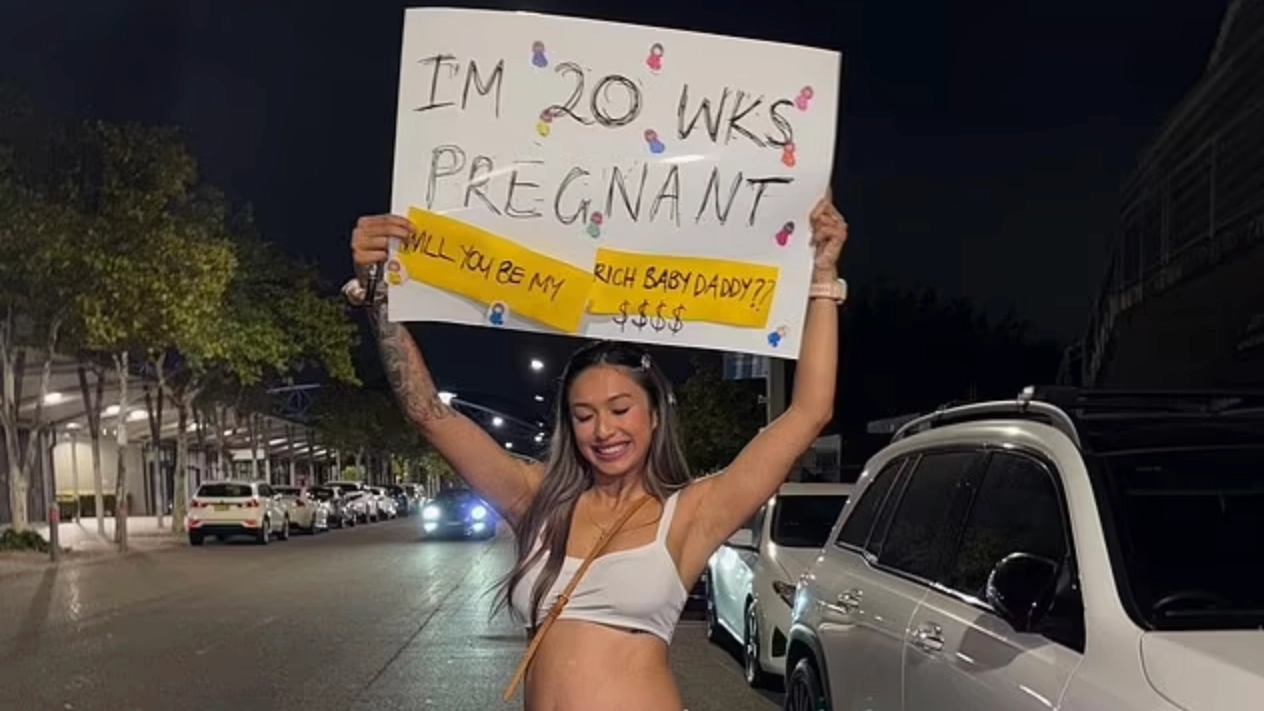 Drake offers pregnant fan $30,000 and VIP tickets to get out of the mosh pit
