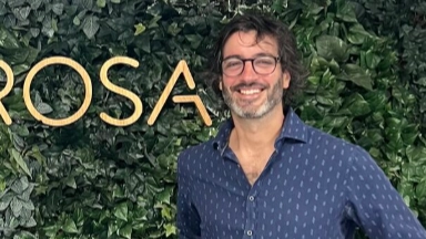 'World's best boss' praised for gifting his employees £3.3million after starting business 'in small flat'