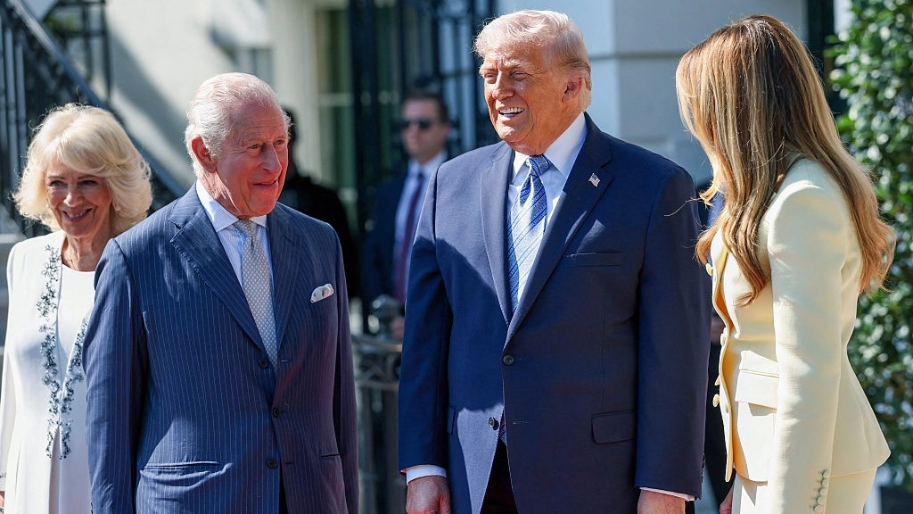 Powerful gesture pulled by Donald Trump on King Charles explained by body language expert
