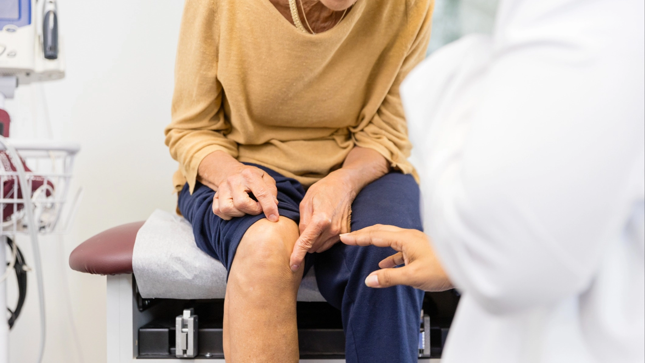 Personal trainer has two-minute hack to avoid arthritis later in life