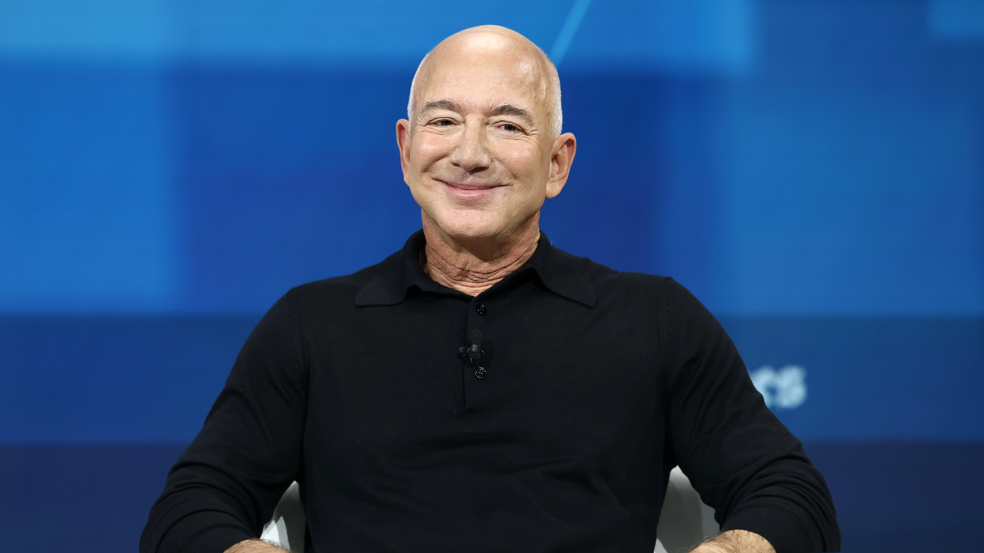 Bizarre question Jeff Bezos always asked during Amazon job interviews