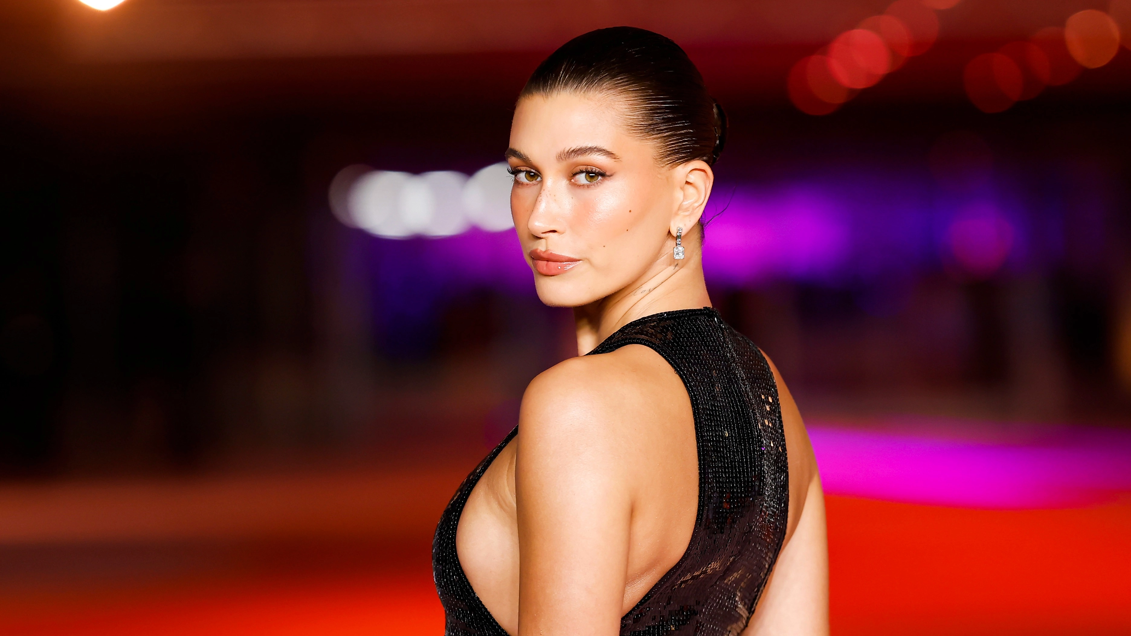 Hailey Bieber makes eye-watering donation to Eric Dane's family as GoFundMe hits $275,000