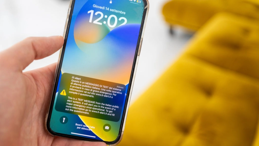 What's actually going to happen when emergency alert blasts through everyone's phones