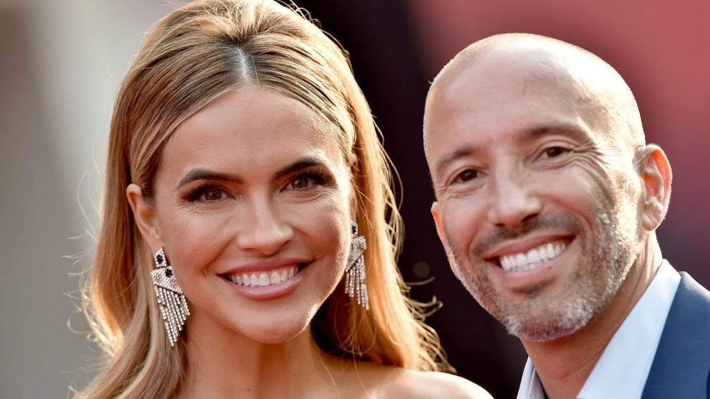 Chrishell Stause’s ex Jason Oppenheim sends heartfelt message after star's tearful G Flip breakup announcement