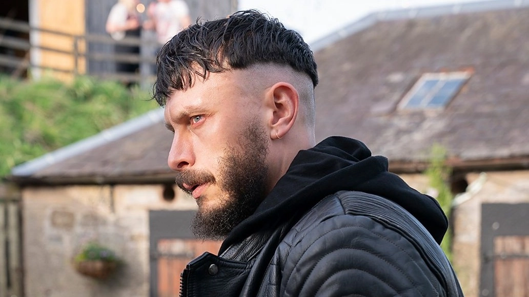 Richard Gadd explains disturbing sex scene in new show where step-brother helps sibling lose virginity