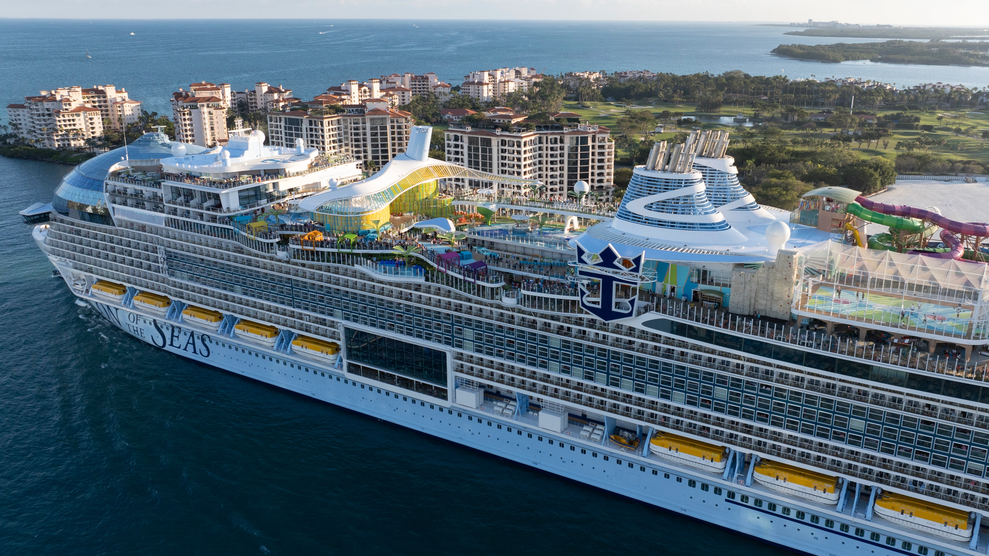Carnival and Royal Caribbean cruises introduce new age ban and it spells bad news for young travellers