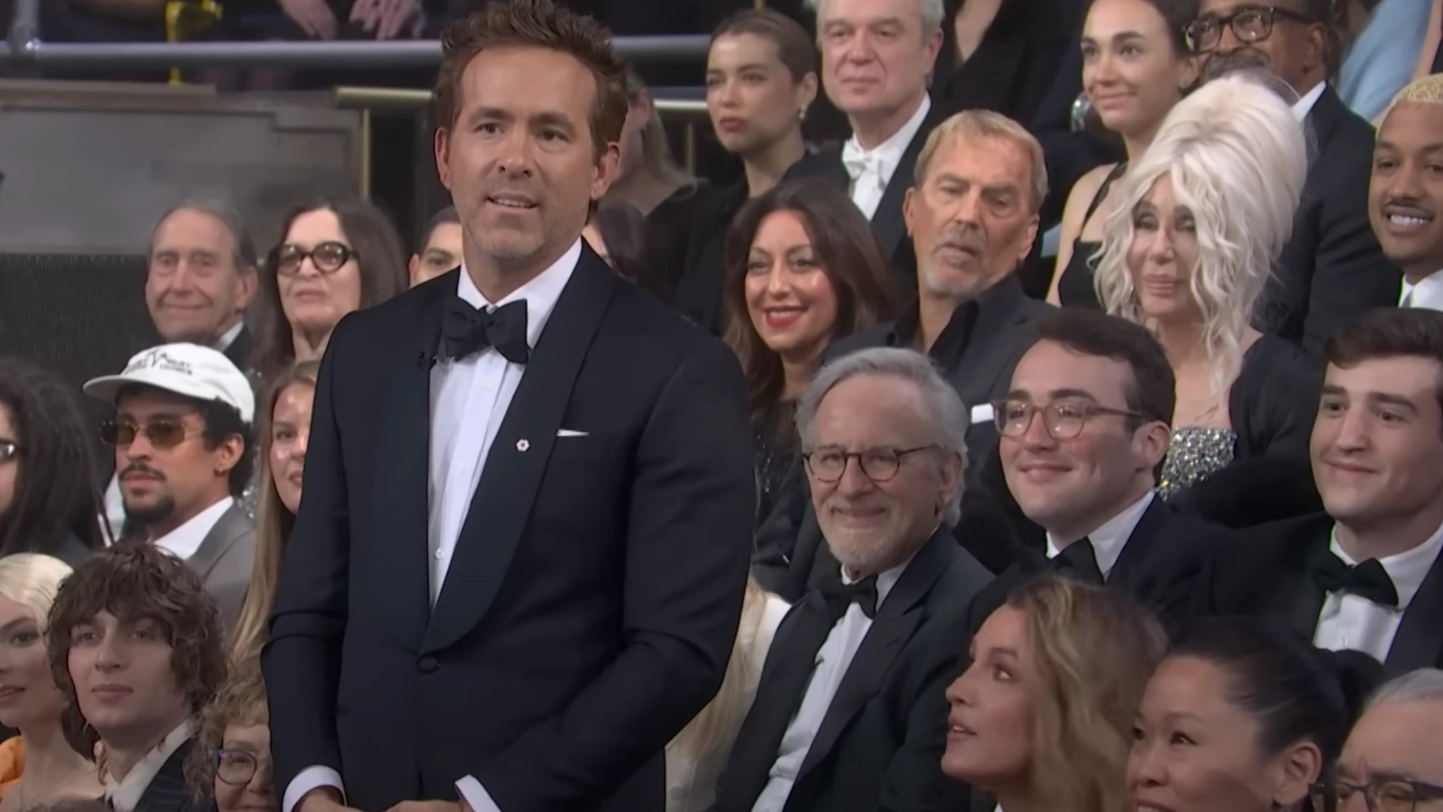 SNL worker claims Ryan Reynolds changed his joke about Justin Baldoni legal battle last minute after rehearsing a different line