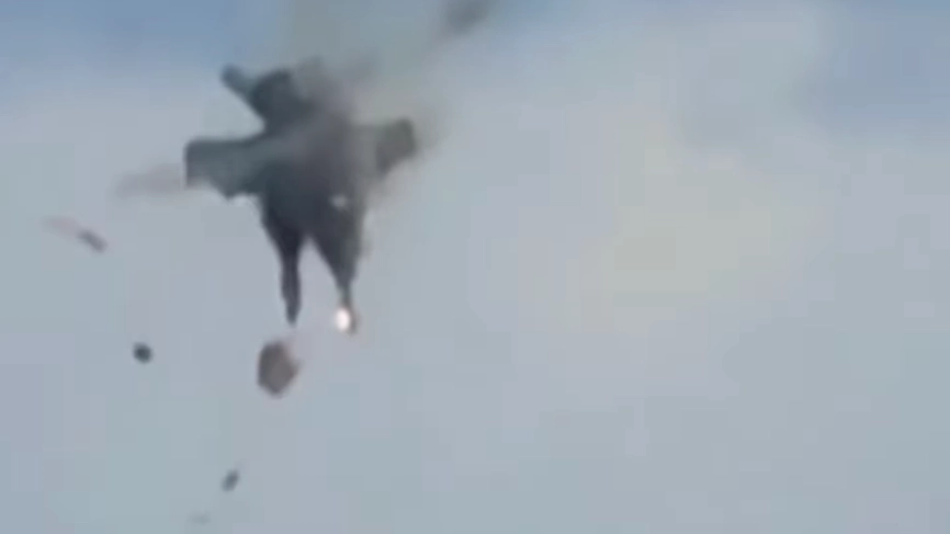 Horror moment Navy jets collide midair in front of terrified crowd