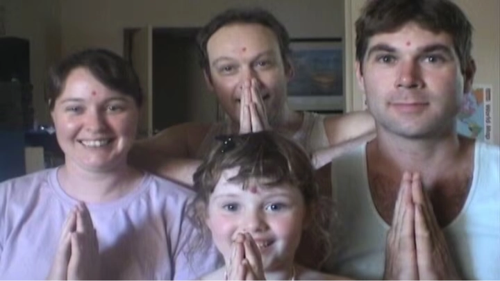 Search begins for family of four who vanished into bush 19 years ago