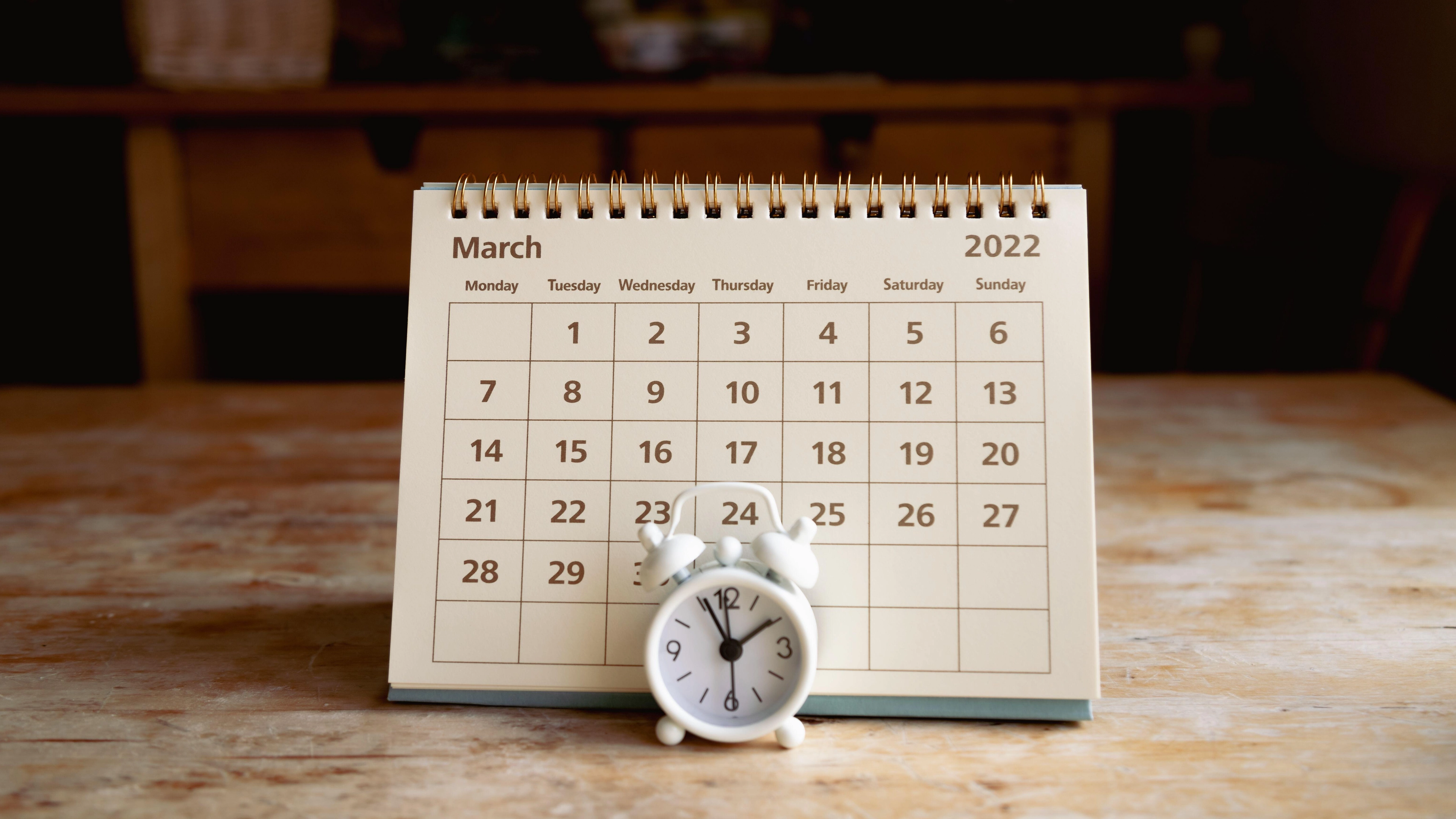 'Time Traveller From 2714' Tells World To Prepare For Three Major Dates In 2022