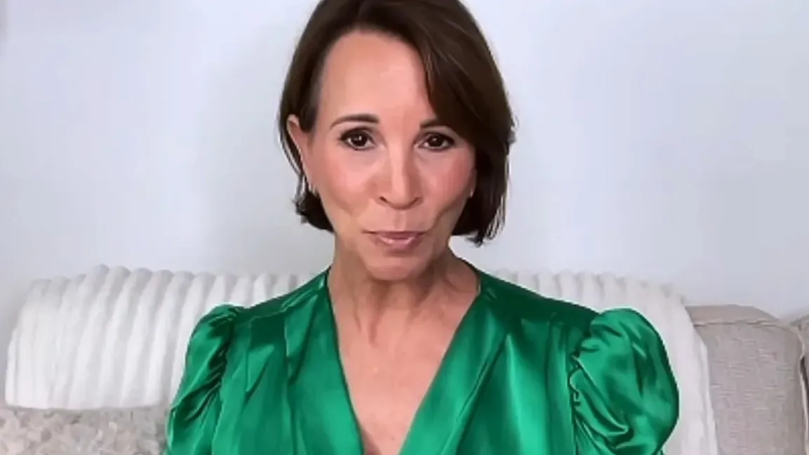 Sepsis warning signs as TV presenter reveals she was 24 hours away from death