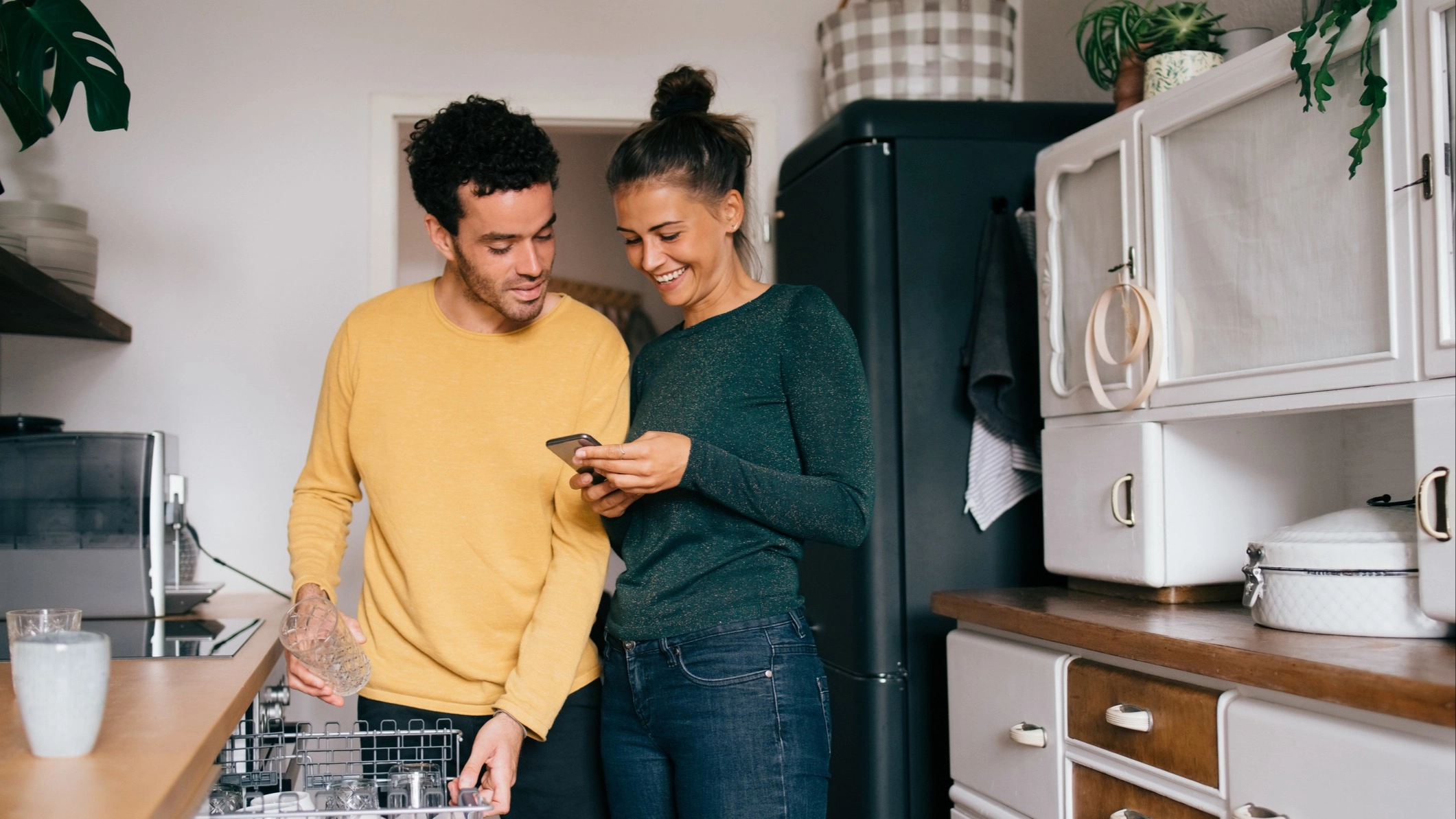 ‘Ethical non-monogamy' is rising relationship trend that’s different to having an open relationship