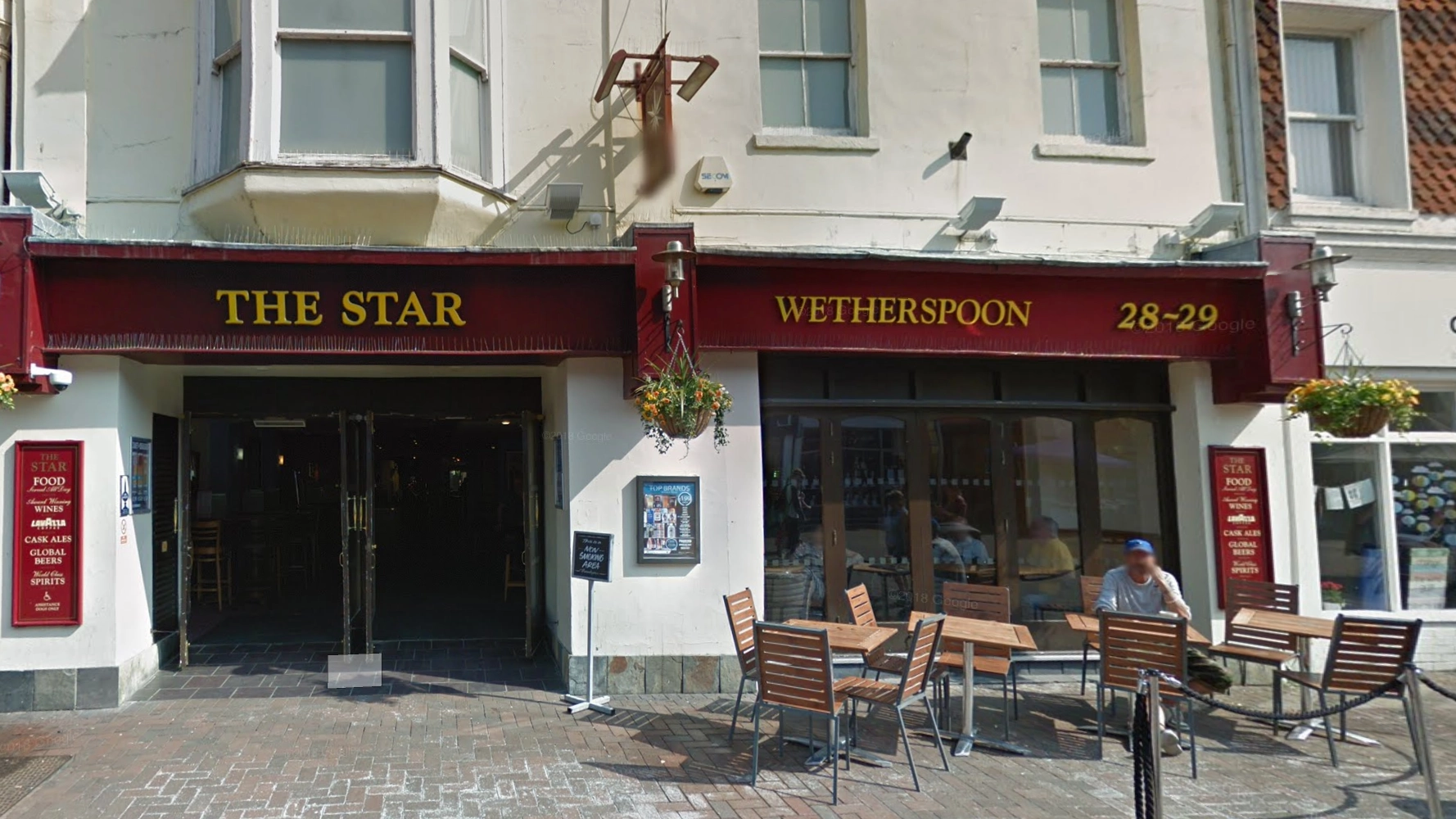 Wetherspoons responds after veteran turned away from pub 'for wearing poppy'