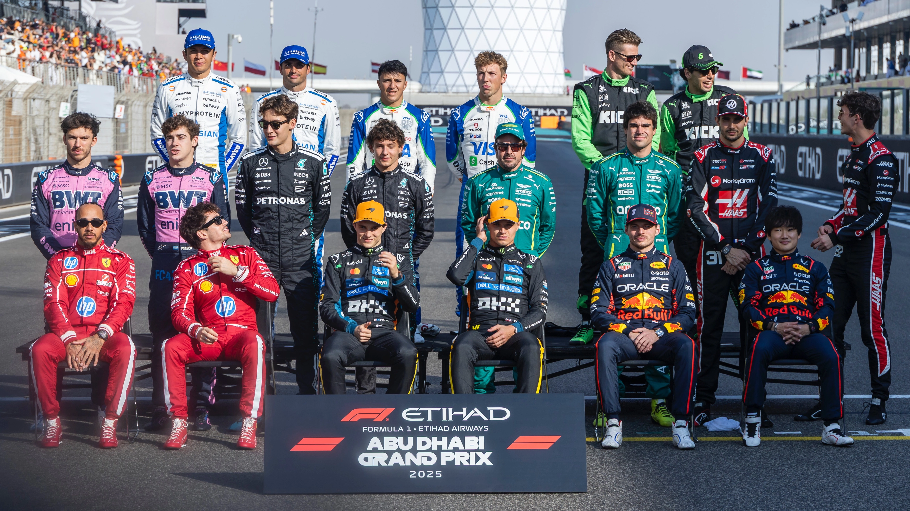 F1 team announce new driver signing days before Australian Grand Prix