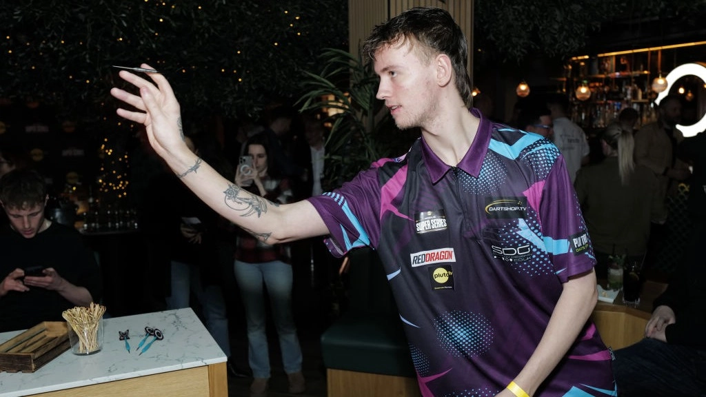 Son of Darts Legend Accuses Opponent of 'Blatant Cheating' After 5-0 Defeat