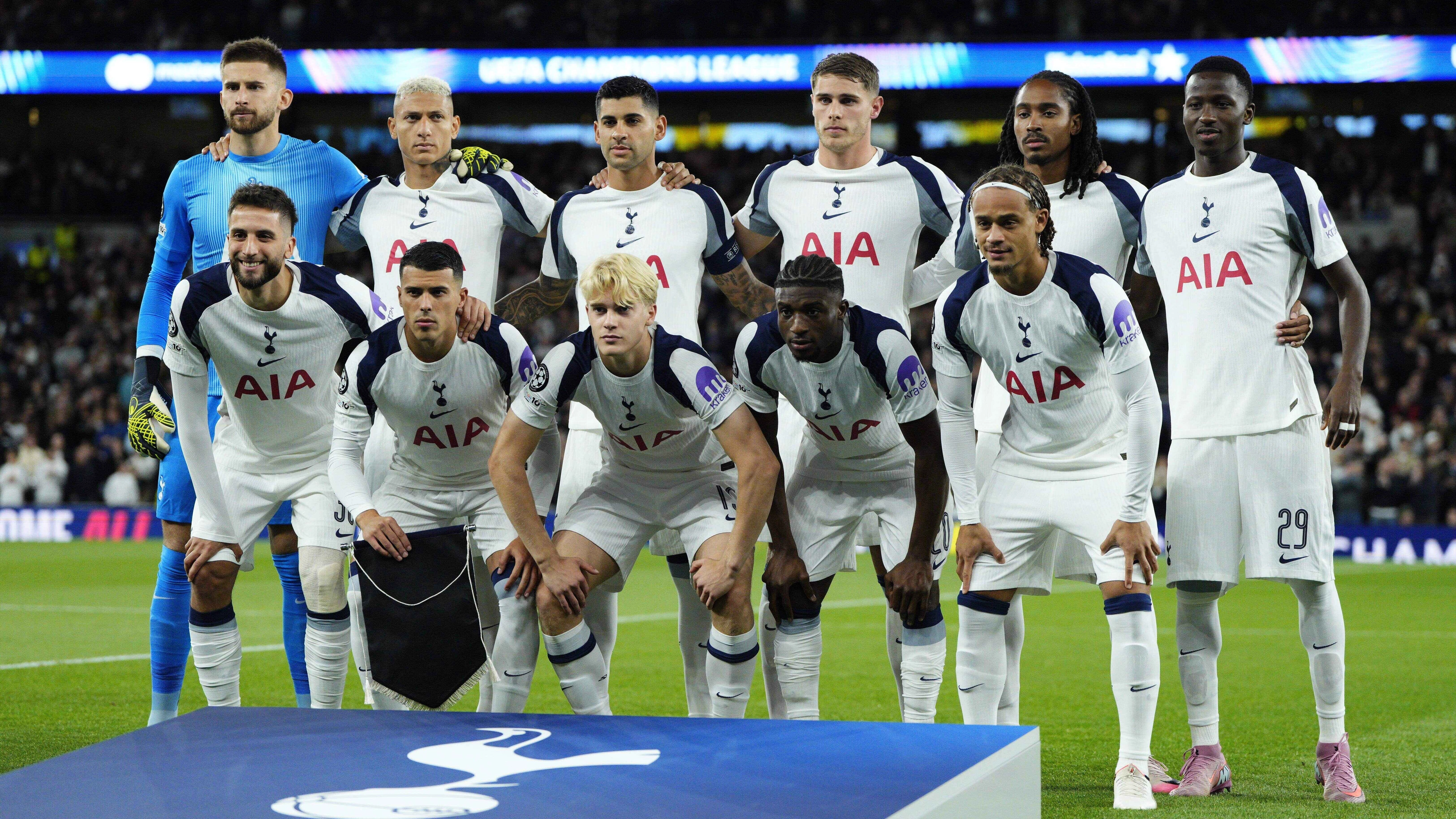Tottenham T-shirt removed from club store after being mocked by rival fans 