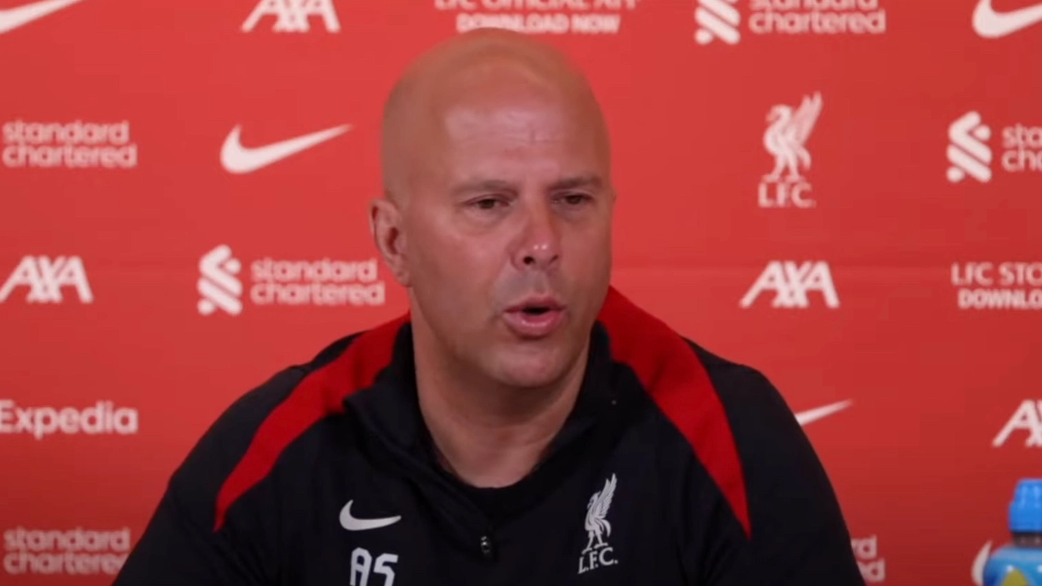 Arne Slot calls out Michael Owen after what he said to Virgil Van Dijk with brutal comment