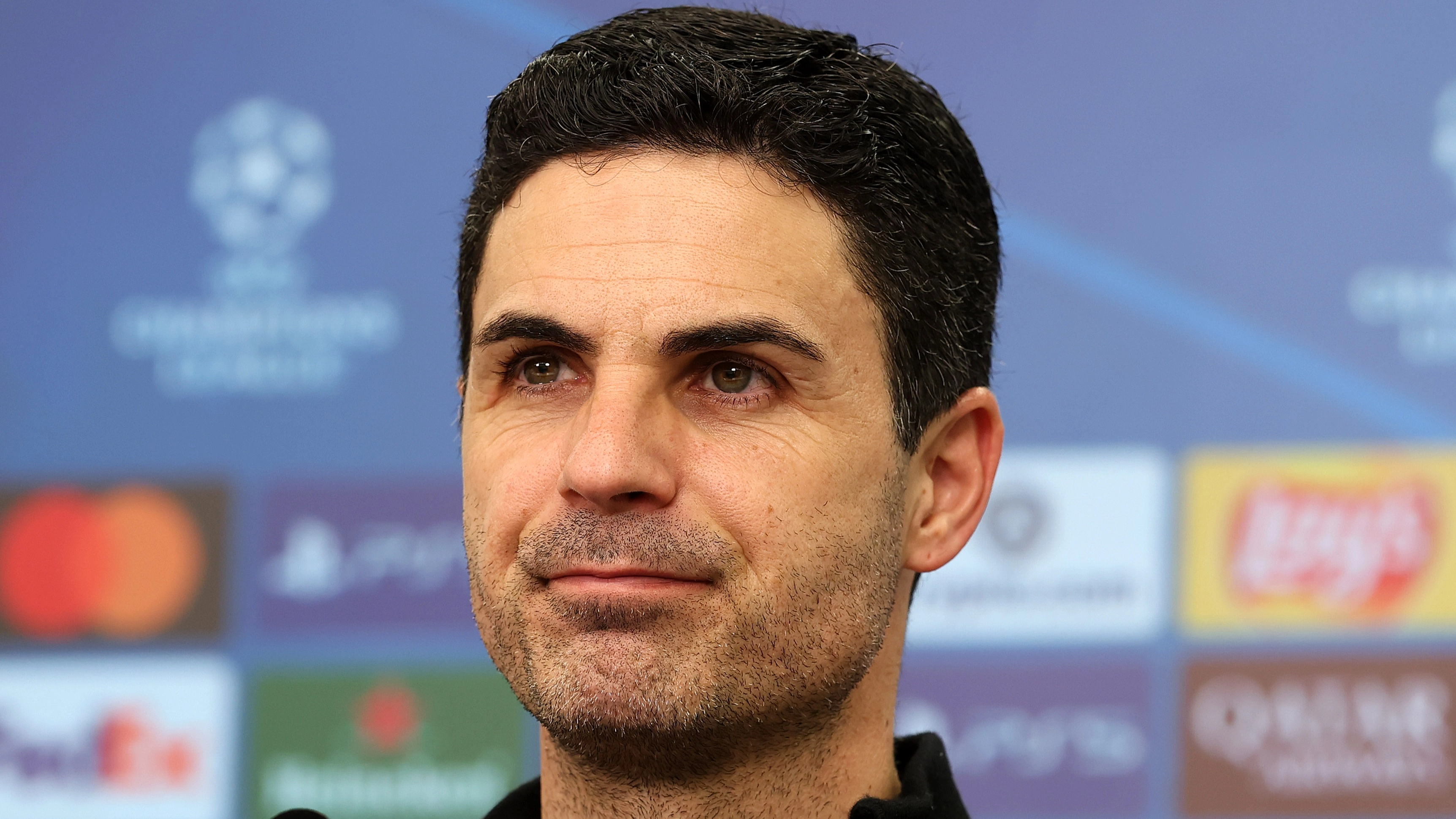 Arsenal open 'preliminary talks' for star with £68 million release clause