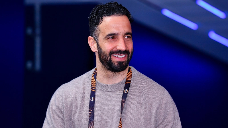 Man United to make cut-price bid for Barcelona star after finding bizarre loophole in his contract that changes everything