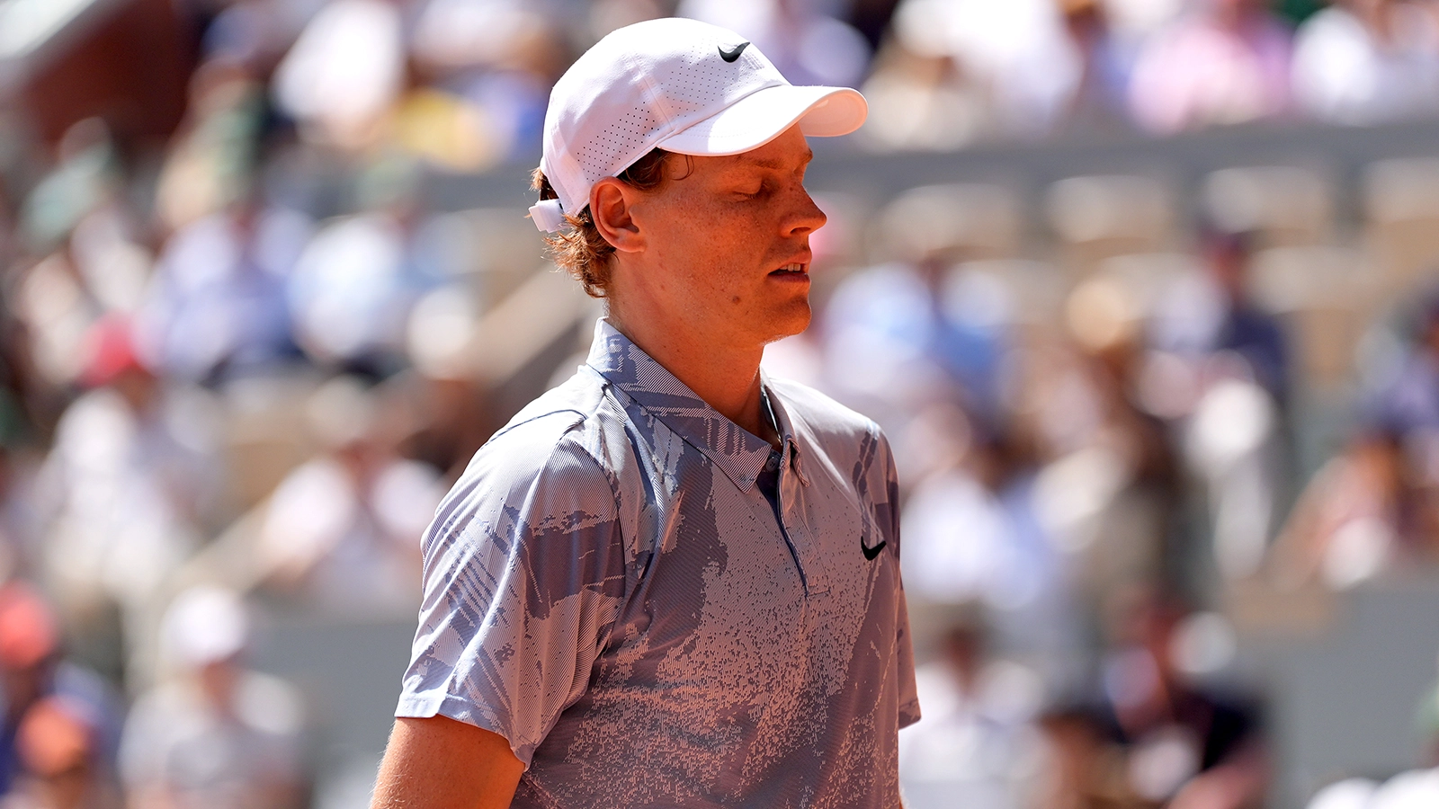Jannik Sinner out of French Open after health incident on court