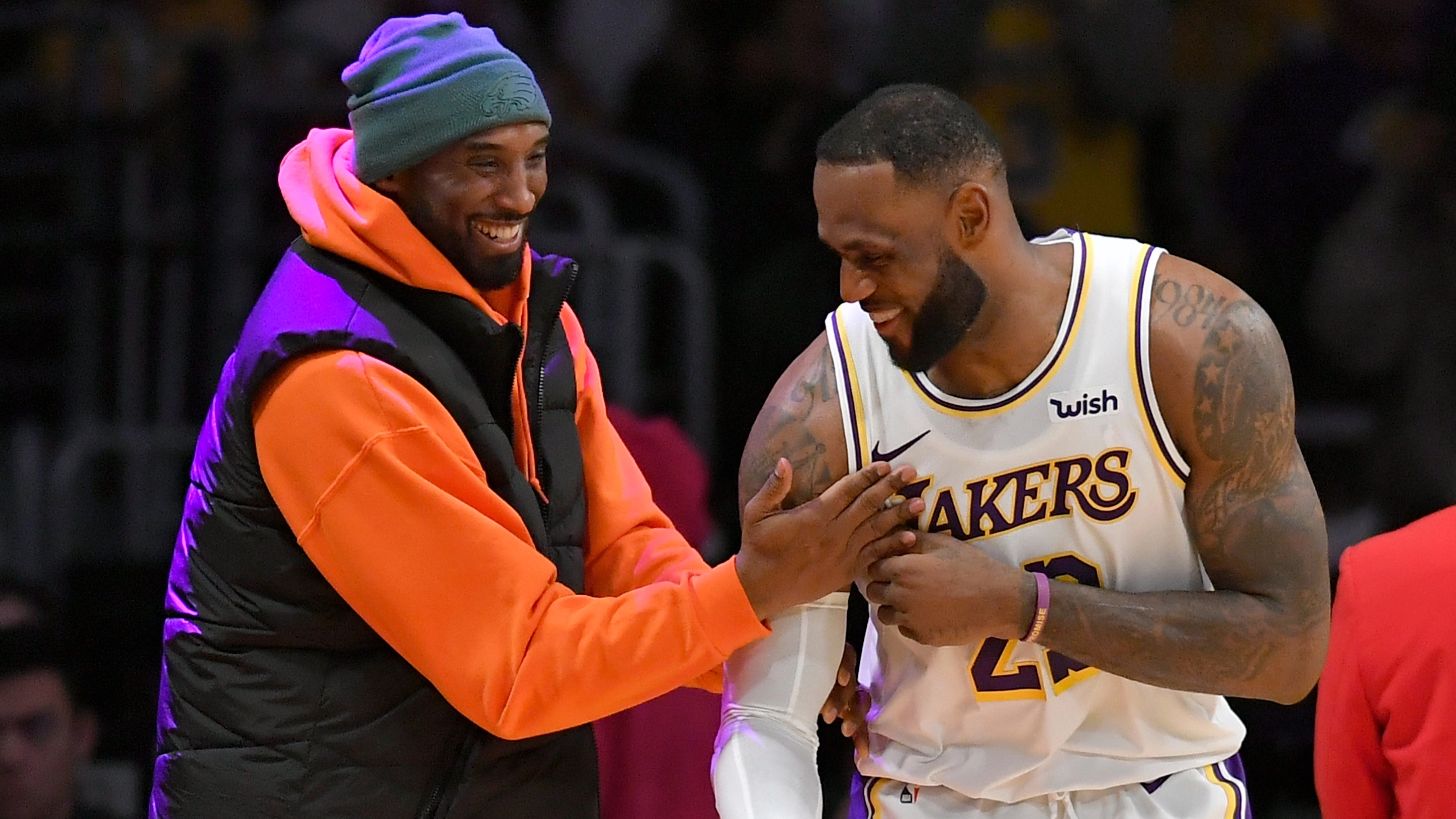 Kobe Bryant Named LA Lakers Legend Who Deserves Statue and It Isn't LeBron James