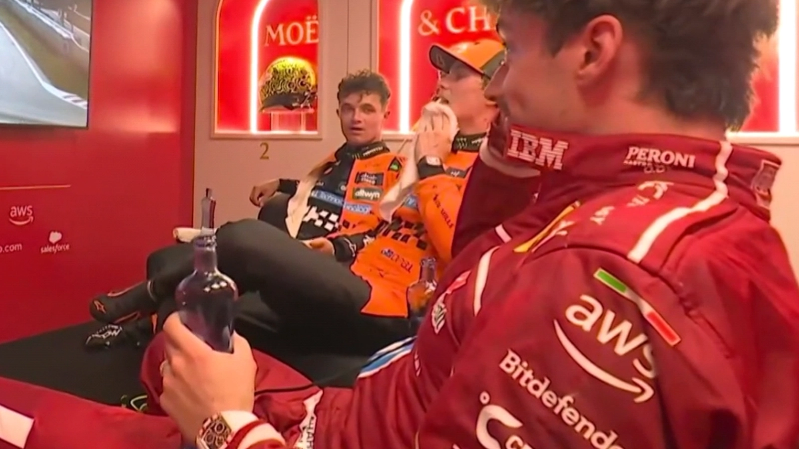 Lando Norris aims dig at Max Verstappen in F1 cooldown room while watching footage of George Russell incident