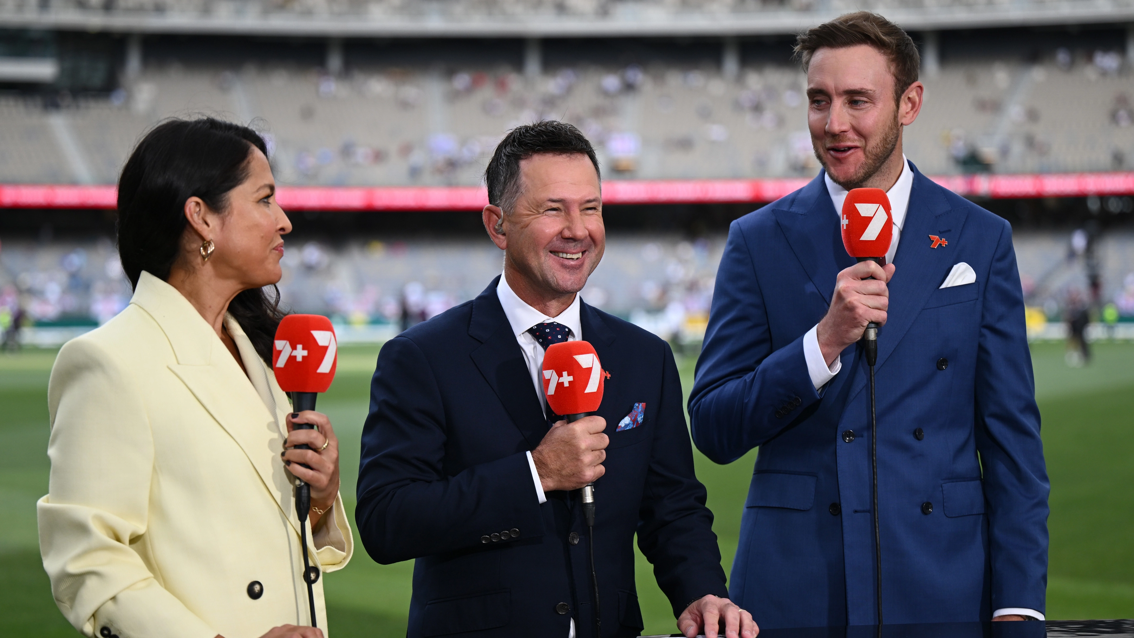Stuart Broad Blasts England Star for Leaving Teammate Exposed in On-Air Rant