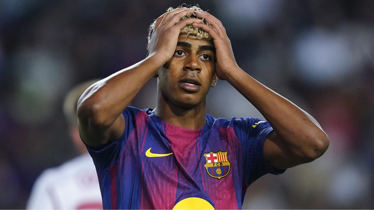 Lamine Yamal Holds Urgent Talks Before El Clasico After 'Uncomfortable' Incident