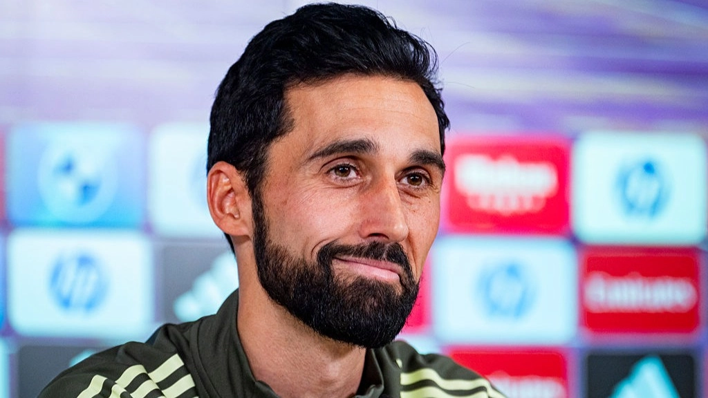 Alvaro Arbeloa Could Cancel Real Madrid Transfer 48 Hours After Xabi Alonso Exit