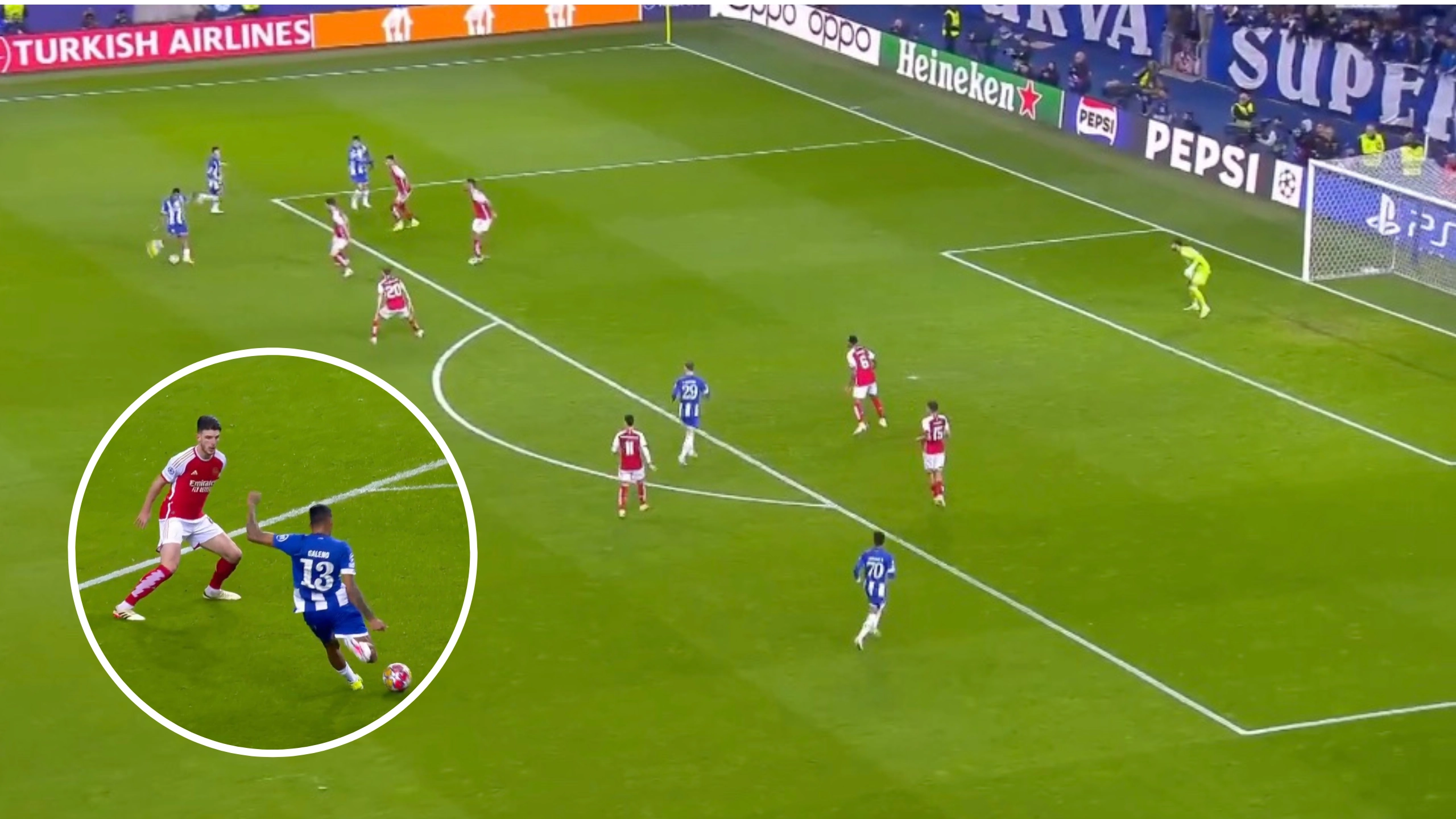 FC Porto forward Wenderson Galeno scores 93rd minute winner against Arsenal and it's a beauty